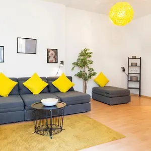 Apartment Amazing 1br For 7 @mauerpark Pberg